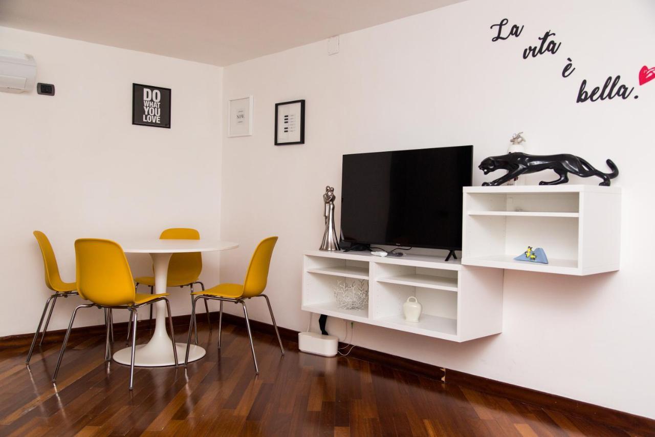 Cuore Di Spaccanapoli Apartamento Exterior foto