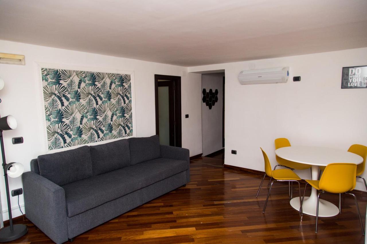 Cuore Di Spaccanapoli Apartamento Exterior foto